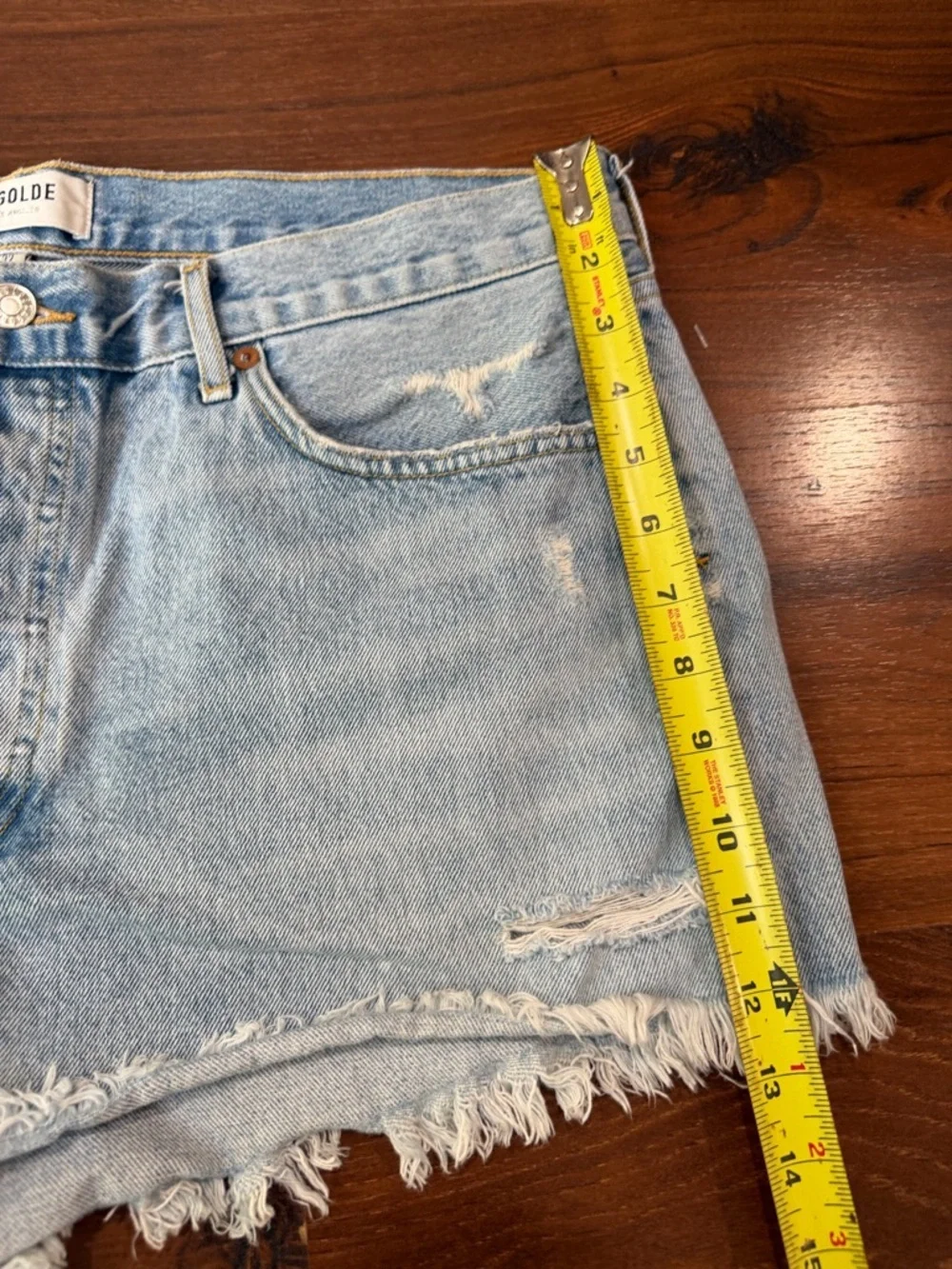 AGOLDE Parker Cut Off Jean Shorts in Light Wash Size 32